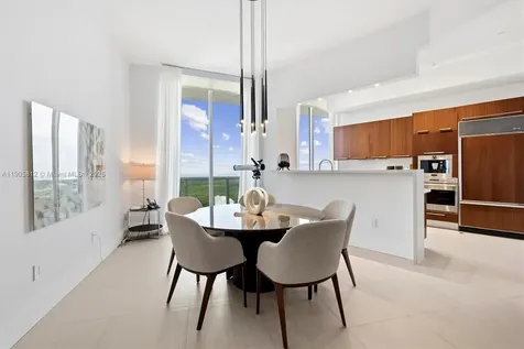 15811 Collins Avenue Sunny Isles Beach FL 33160