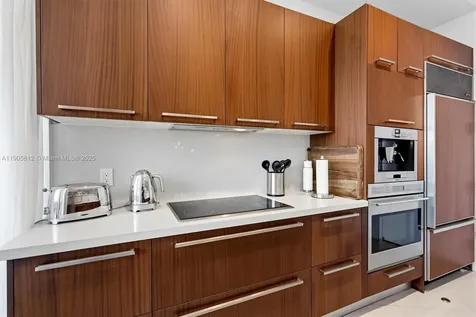 15811 Collins Avenue Sunny Isles Beach FL 33160