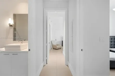15811 Collins Avenue Sunny Isles Beach FL 33160