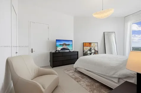 15811 Collins Avenue Sunny Isles Beach FL 33160