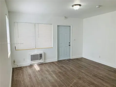 738 NE 86th Street Miami FL 33138