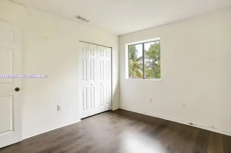7515 SW 164th Court Miami FL 33193