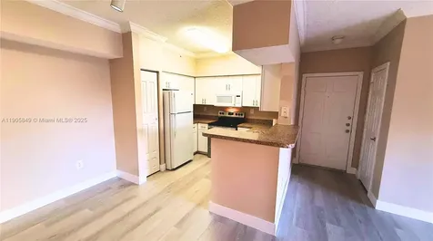 101 SW 117th Avenue Pembroke Pines FL 33025