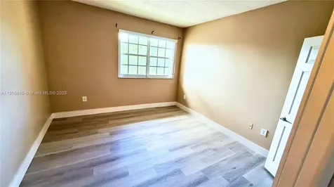 101 SW 117th Avenue Pembroke Pines FL 33025