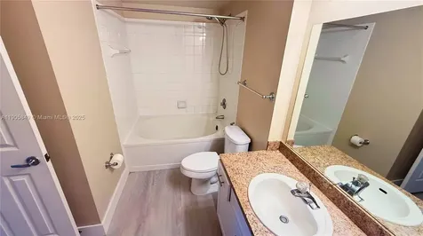 101 SW 117th Avenue Pembroke Pines FL 33025