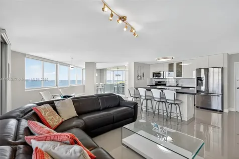 7135 Collins Avenue Miami Beach FL 33141