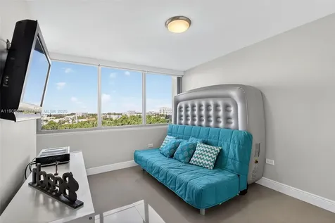 7135 Collins Avenue Miami Beach FL 33141