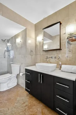 7135 Collins Avenue Miami Beach FL 33141