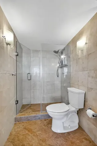 7135 Collins Avenue Miami Beach FL 33141