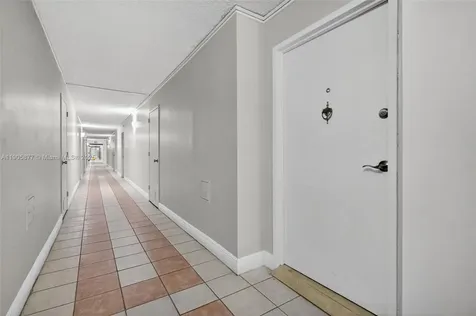 7135 Collins Avenue Miami Beach FL 33141