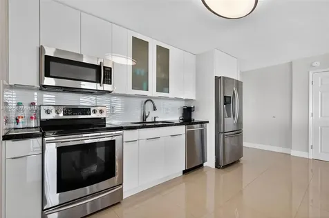 7135 Collins Avenue Miami Beach FL 33141