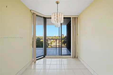 3598 Yacht Club Drive Aventura FL 33180
