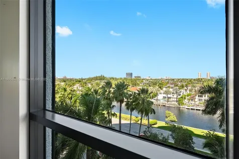 3598 Yacht Club Drive Aventura FL 33180