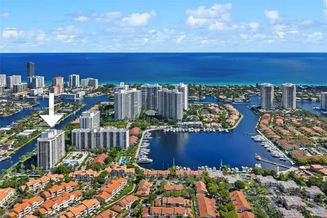 3598 Yacht Club Drive Aventura FL 33180