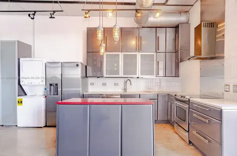 250 NW 23rd Miami FL 33127