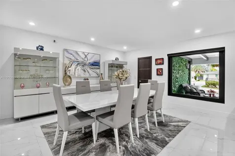 2720 SW 130th Avenue Miami FL 33175