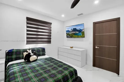 2720 SW 130th Avenue Miami FL 33175