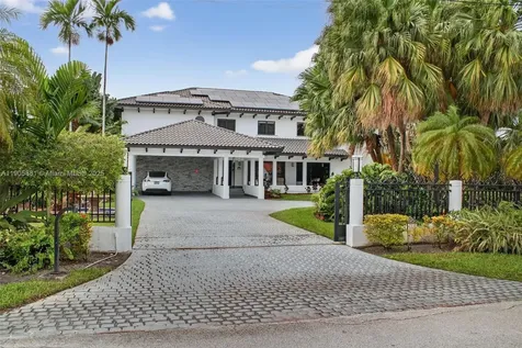 2720 SW 130th Avenue Miami FL 33175