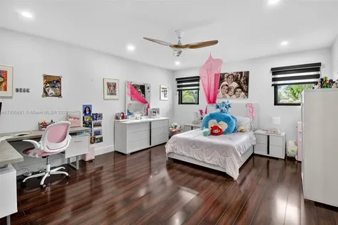 2720 SW 130th Avenue Miami FL 33175