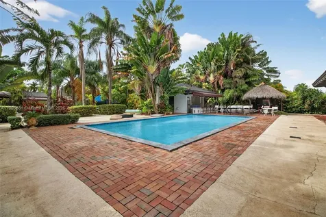 2720 SW 130th Avenue Miami FL 33175