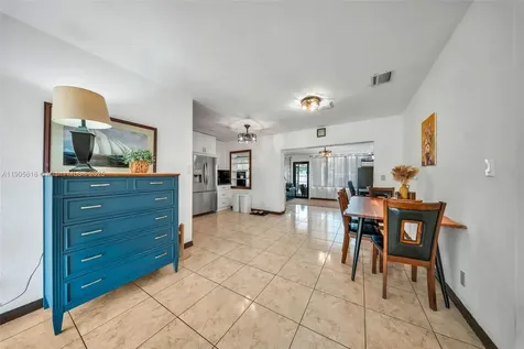 6515 SW 26th Street Miramar FL 33023