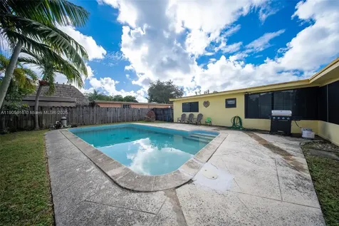 6515 SW 26th Street Miramar FL 33023