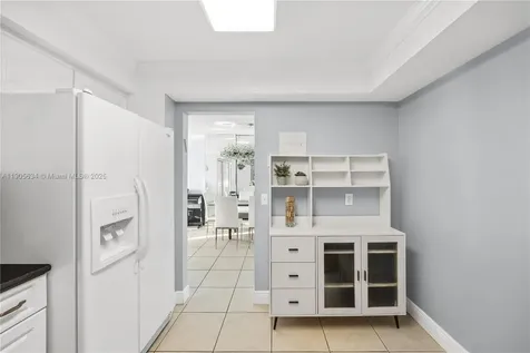 2851 NE 183rd Street Aventura FL 33160