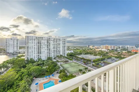 2851 NE 183rd Street Aventura FL 33160