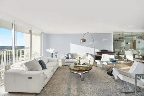 2851 NE 183rd Street Aventura FL 33160
