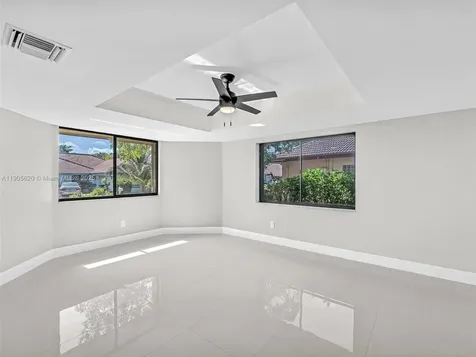 7431 NW 39th Street Lauderhill FL 33319