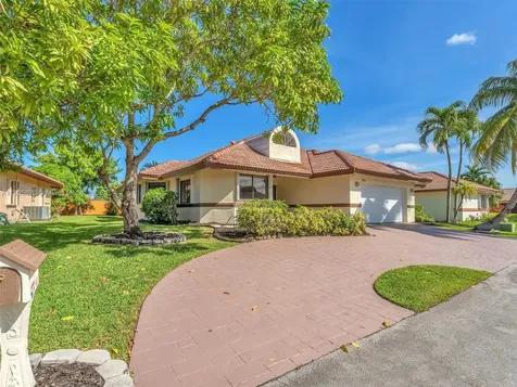 7431 NW 39th Street Lauderhill FL 33319