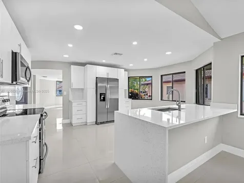 7431 NW 39th Street Lauderhill FL 33319