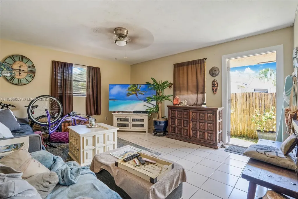 1734 N 16th Court Hollywood FL 33020