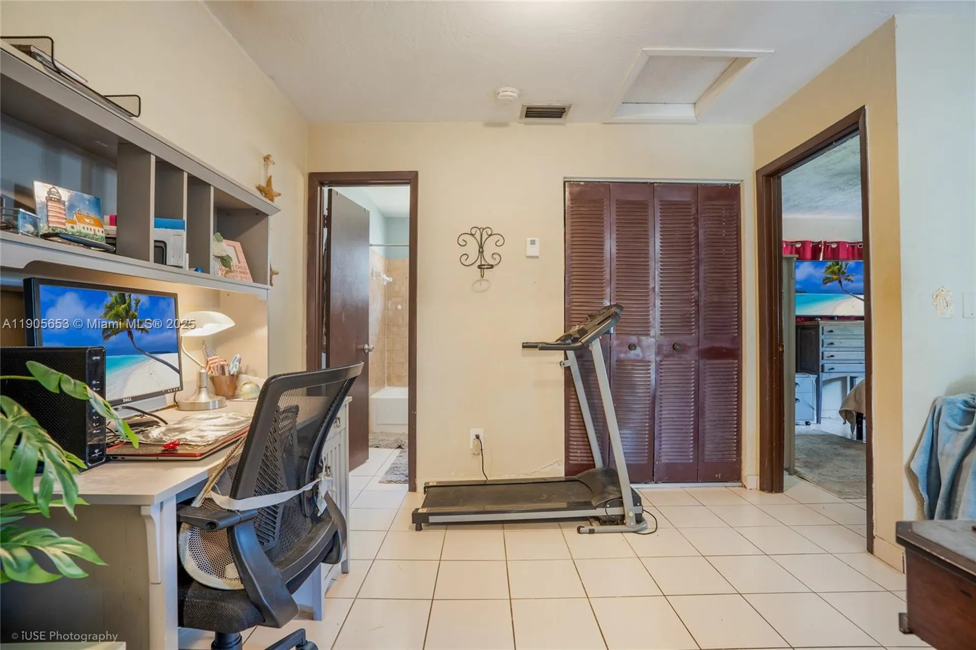 1734 N 16th Court Hollywood FL 33020