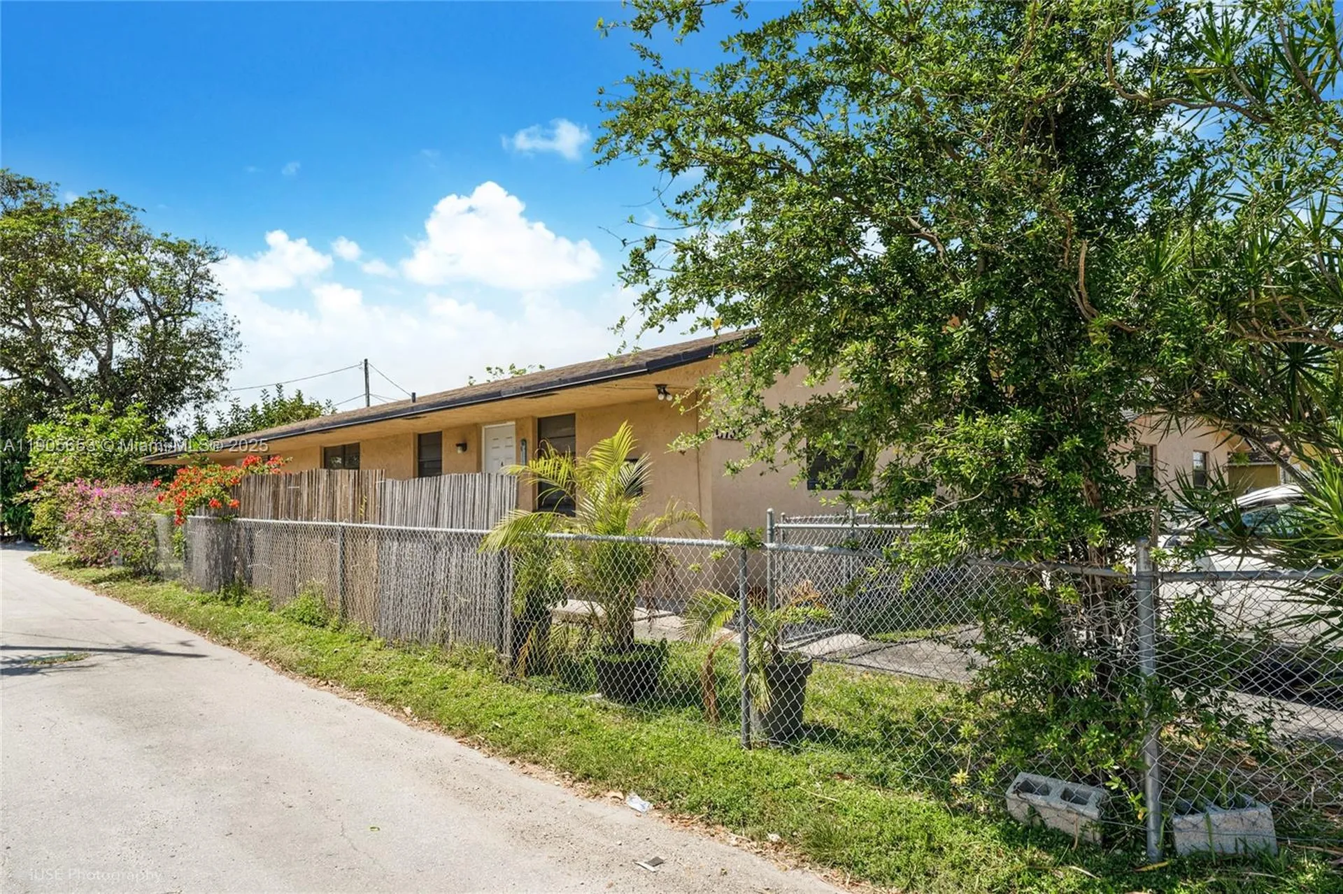 1734 N 16th Court Hollywood FL 33020