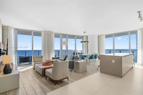 4111 S Ocean Drive Hollywood FL 33019