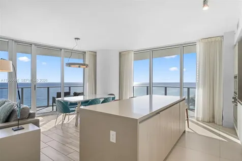 4111 S Ocean Drive Hollywood FL 33019
