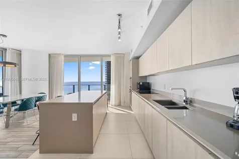 4111 S Ocean Drive Hollywood FL 33019