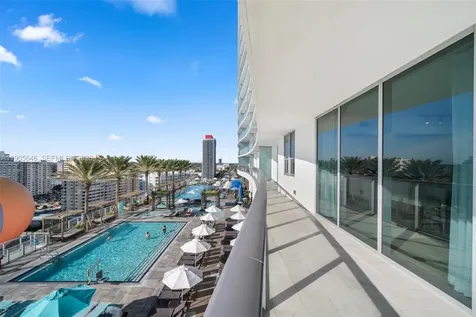 4111 S Ocean Drive Hollywood FL 33019
