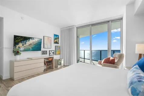 4111 S Ocean Drive Hollywood FL 33019