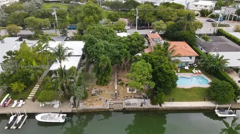 7830 Hawthorne Avenue Miami Beach FL 33141