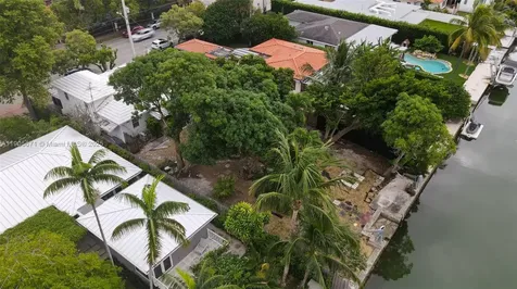7830 Hawthorne Avenue Miami Beach FL 33141