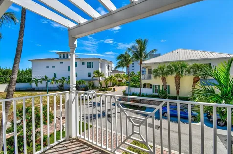 475 Ocean Ridge Way Juno Beach FL 33408