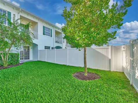 475 Ocean Ridge Way Juno Beach FL 33408