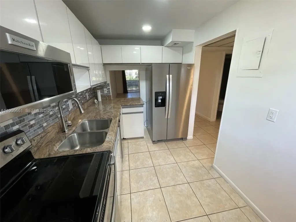 4500 N Federal Highway Lighthouse Point FL 33064