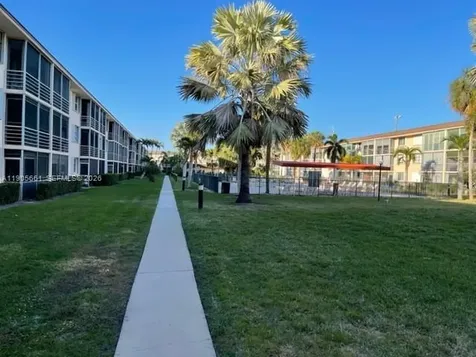 4500 N Federal Highway Lighthouse Point FL 33064