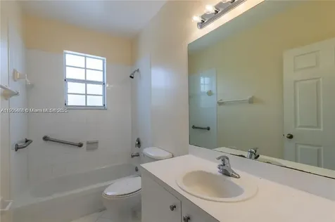 1490 NE 33rd Road Homestead FL 33033