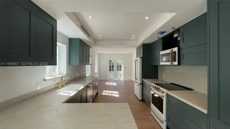 4100 Monserrate Street Coral Gables FL 33146