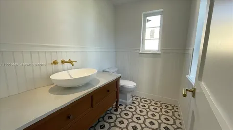 4100 Monserrate Street Coral Gables FL 33146