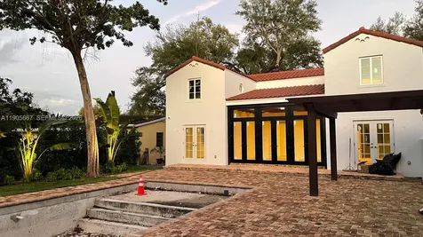 4100 Monserrate Street Coral Gables FL 33146